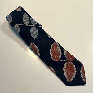 Vintage YVES SAINT LAURENT tie